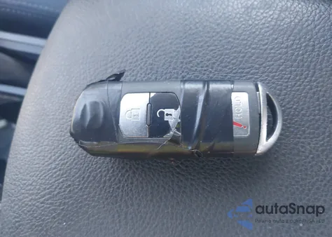 2011 Mazda Mazda3 S Sport from USA, damaged, VIN JM1BL1K69B1476655